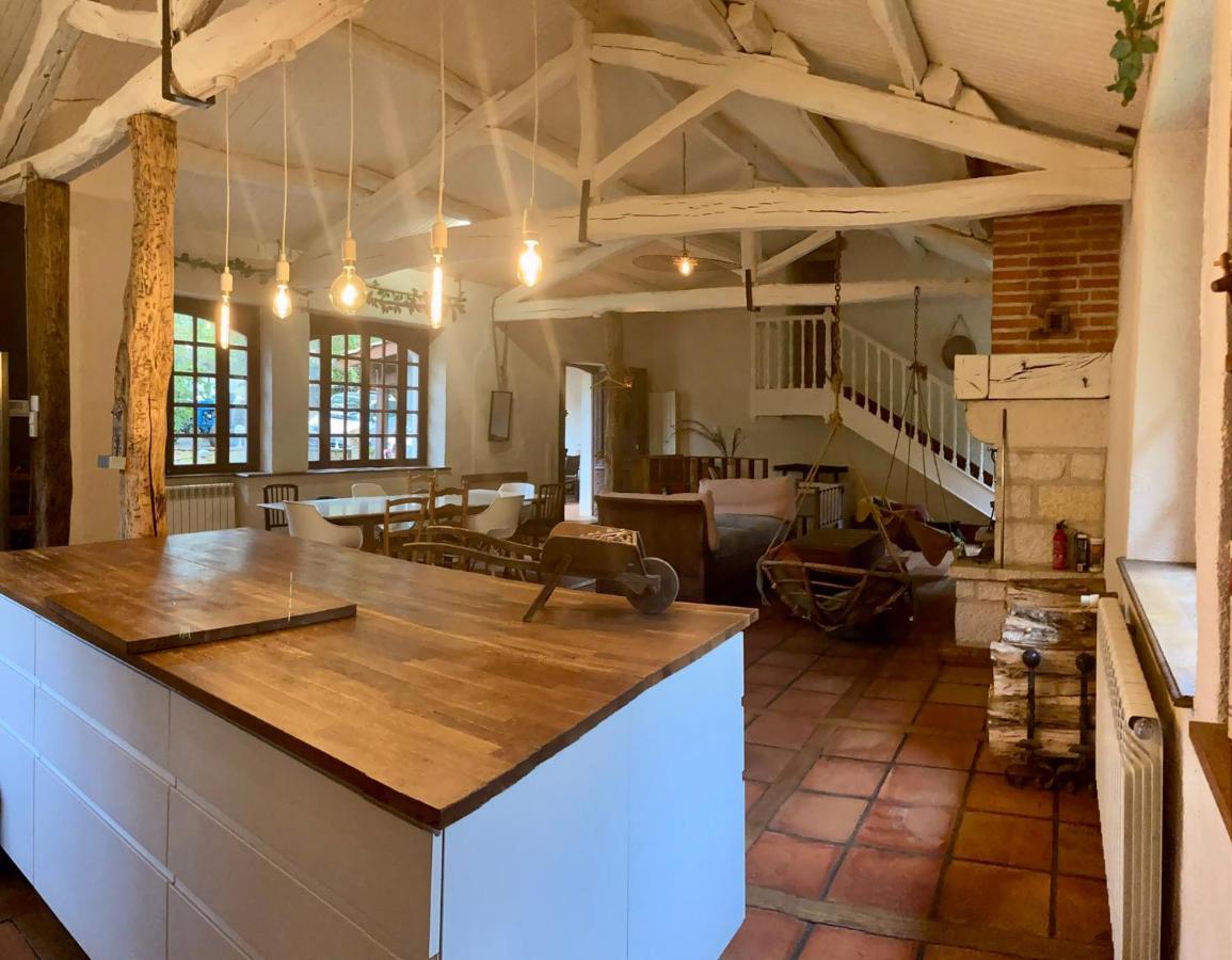 Domaine Du Moulin Bed & Breakfast Mouzieys-Teulet Екстериор снимка